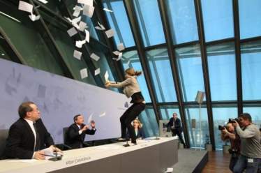 Ντράγκι: Συμπληρωματικά stress-tests