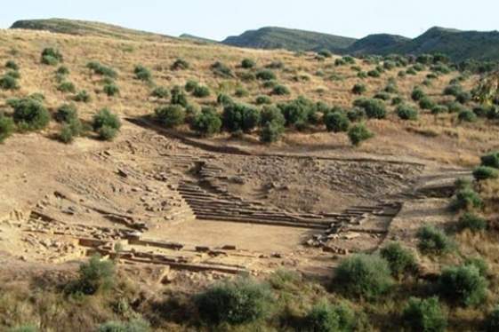 Έτοιμη η μελέτη αποκατάστασης του θεάτρου αρχαίας Καλυδώνας