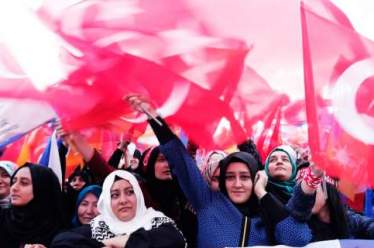 Οι δημοσκοπήσεις στην Τουρκία δείχνουν και πάλι αδιέξοδο