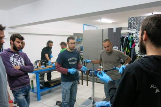 Τεχνική επαγγελματική εκπαίδευση | Από την κανονιστική ανάθεση έργου στη δύνη των τυπικών προσόντων