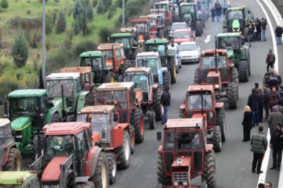 Το «τυρί» και η «φάκα» για τους αγρότες