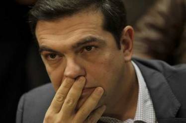 Καταρρέει η δημοτικότητα Τσίπρα σύμφωνα με νέα δημοσκόπηση