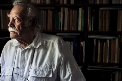 Ο Μανώλης Γλέζος προς την κυβέρνηση : ” Με το…