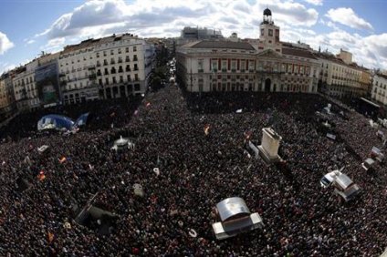 Ευρωβουλευτής Podemos: Κάλεσμα στους λαούς να μην πληρώσουν τα δημόσια…