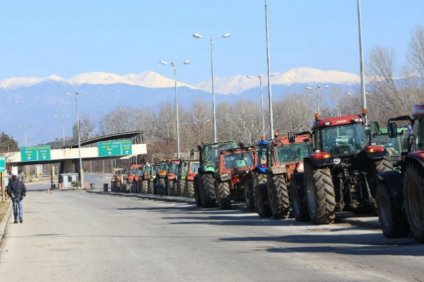 Τα τρακτέρ έρχονται στο Σύνταγμα
