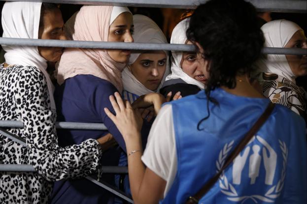 Αποχωρεί από τα νησιά η Ύπατη Αρμοστεία του ΟΗΕ για τους πρόσφυγες – Καταγγέλλει την μετατροπή των hot spots σε φυλακές