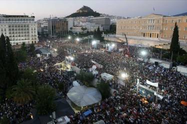 Ε.Ε. – ΔΝΤ: ΣΤΙΒΟΥΝ ΤΟΝ ΤΣΙΠΡΑ, ΕΤΟΙΜΟΙ ΝΑ ΤΟΝ ΠΕΤΑΞΟΥΝ…