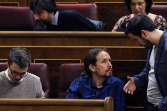 Μάθημα σε όσους βλέπουν φως σε συνεργασίες Αριστεράς-Σοσιαλδημοκρατών, το πραξικόπημα στην Ισπανία