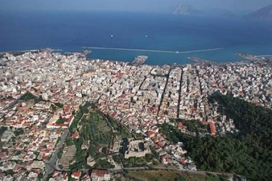 Από τους κόκκινους δημάρχους του παρελθόντος στον Κώστα Πελετίδη