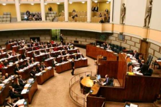 Συζήτηση για έξοδο από το ευρώ στο κοινοβούλιο της Φινλανδίας