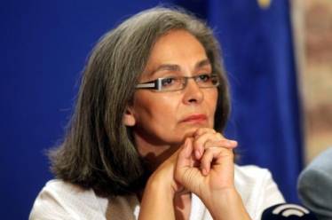 Σακοράφα: Πλήρης υποταγή της κυβέρνησης στην οικογένεια Λάτση