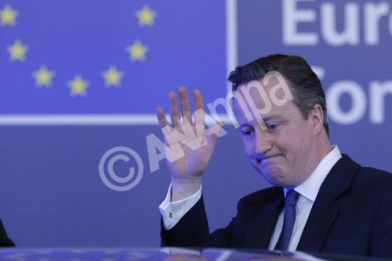 Βρετανία: Προβάδισμα 2% υπέρ του Brexit καταγράφει νέα δημοσκόπηση