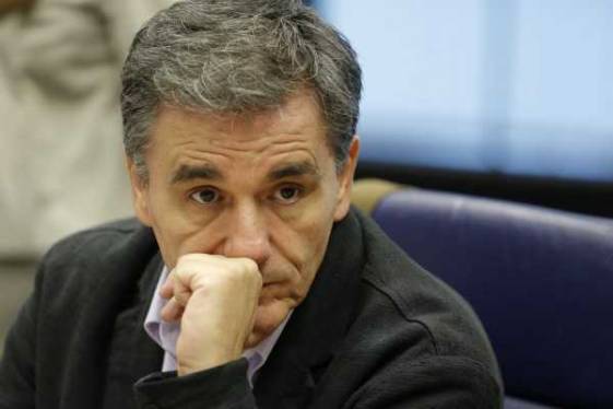 Στα όρια του ο Τσακαλώτος – Σκέψη παραίτησης