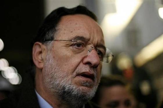 Λαφαζάνης από Αίγιο: Ούτε στρατός κατοχής τέτοια μέτρα!