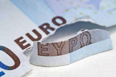 Public Issue: Λιγότεροι Έλληνες φοβούνται το Grexit – Αυξάνονται οι…