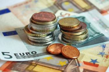 Καταβολή οικογενειακών επιδομάτων στις 22 Απριλίου
