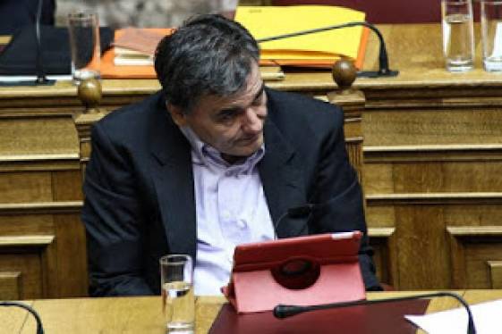 Τσακαλώτος: Ο λόγος μας συμβόλαιο, ό,τι είπαμε το κάναμε…Αλήθεια ψευταράκο..Τι έλεγες για το αφορολόγητο;