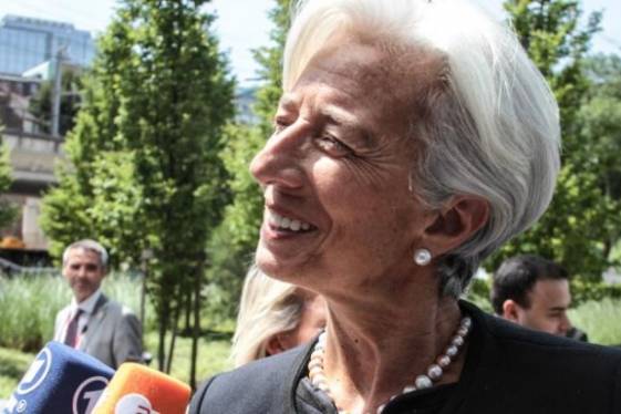 Μέτρα για την εξυγίανση των ιταλικών τραπεζών, ζητεί το ΔΝΤ
