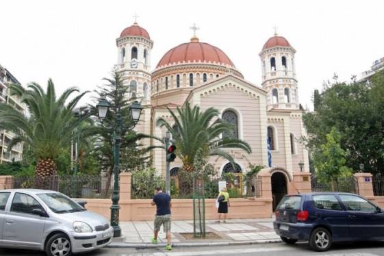 Εφοδος αντιεξουσιαστών στη Μητρόπολη Θεσ/νίκης-20 προσαγωγές