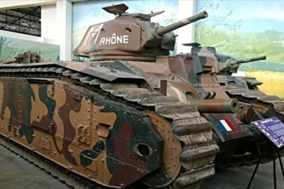 Πωλούνται άρματα μάχης από μουσείο που κλείνει λόγω έλλειψης … επισκεπτών