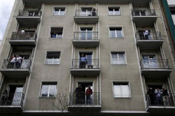 Στο «σφυρί» 5.000 ακίνητα