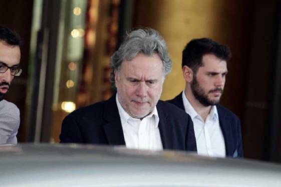 Κεφαλαιοποίηση οφειλών μελετά ο Κατρούγκαλος για να λύσει το «γρίφο» του ΟΑΕΕ