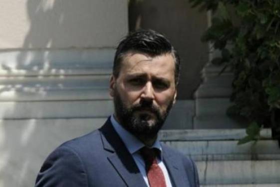Καλλιάνος: Οι 6 λόγοι που πρέπει να παραιτηθεί ο Πάνος Καμμένος