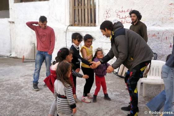 UNICEF: Σχεδόν 50 εκατομμύρια παιδιά «ξεριζώθηκαν» σε όλο τον κόσμο εξαιτίας πολέμων και φτώχειας