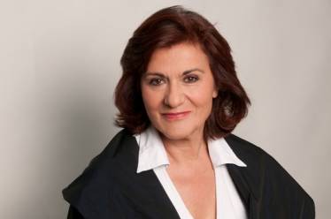 Θεανώ Φωτίου: τι να τα κάνεις τα λεφτά άμα δεν…