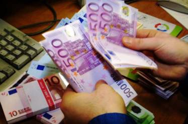 Ξεκινούν e-δεσμεύσεις καταθέσεων από δήμους –Η αρχή έγινε στην Καρδίτσα