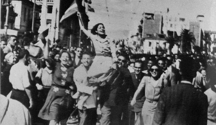 Είμαστε η μοναδική χώρα στο κόσμο που δεν γιορτάζει την Απελευθέρωση της