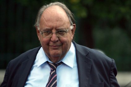 Πεινάει… ο Θ.Πάγκαλος: Έπαιρνα σύνταξη 1600 ευρώ, τώρα 382 ευρώ