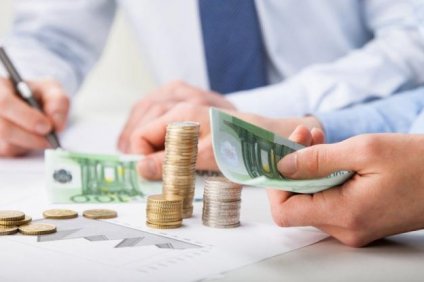 Το Δημόσιο πληρώνει τα «φέσια» του στους δήμους με 213,8…