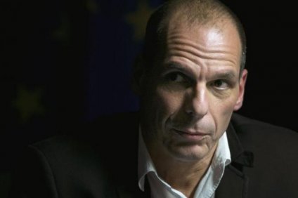 Βαρουφάκης: Το 3ο μνημόνιο σχεδιάστηκε για να πάρουν την περιουσία…