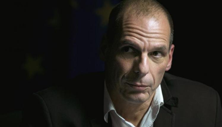 Βαρουφάκης: Το 3ο μνημόνιο σχεδιάστηκε για να πάρουν την περιουσία της χώρας και να την πετάξουν έξω από το ευρώ