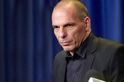 Βαρουφάκης: Ο Πρόεδρος Τραμπ χρησιμοποίησε πρακτικές του Μουσολίνι