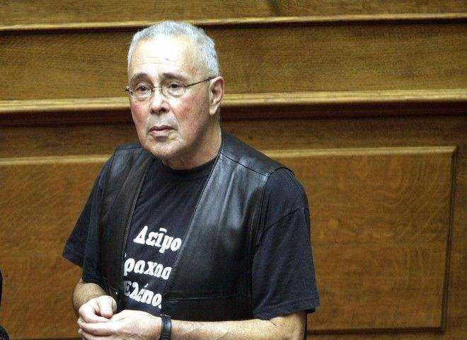 Χαμός στο διαδίκτυο με τον υφυπουργό Ζουράρι – Δείτε τι γράφουν