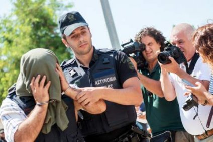 Δεν εκδίδονται τρεις από τους οκτώ Τούρκους αξιωματικούς