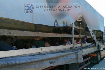 Χρυσές δουλειές για διακινητές προσφύγων στη Θεσσαλονίκη