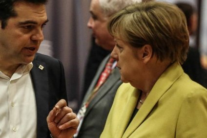 Η Μέρκελ «άδειασε» Τσίπρα για τα βραχυπρόθεσμα μέτρα