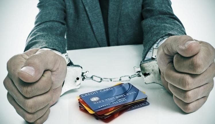 Στις 8.000 συναλλαγές σας με πιστωτική, τουλάχιστον σε μία, σας εξαπάτησαν!