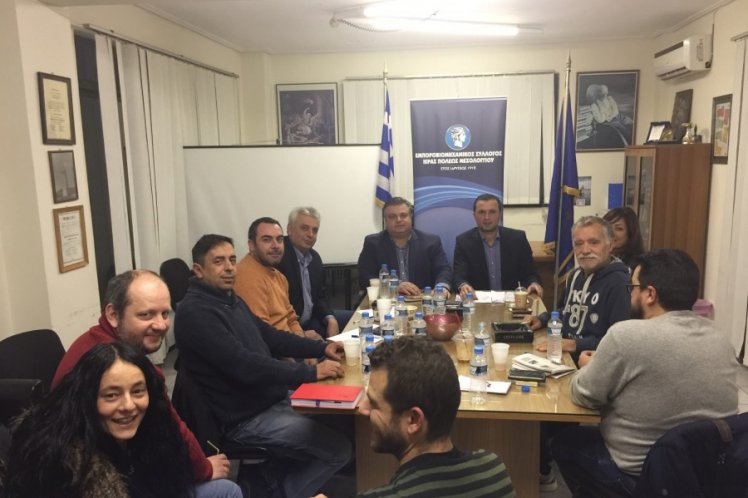 Συνάντηση Καραπάνου με εμποροβιομήχανους