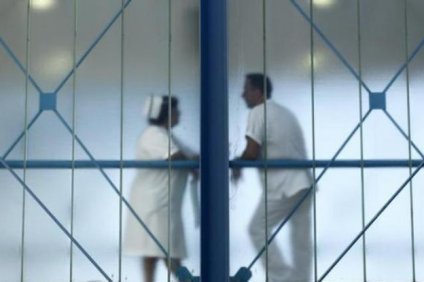 Γερμανικός Τύπος: Η κρίση αρρωσταίνει τους Έλληνες, οι μισοί έχουν…