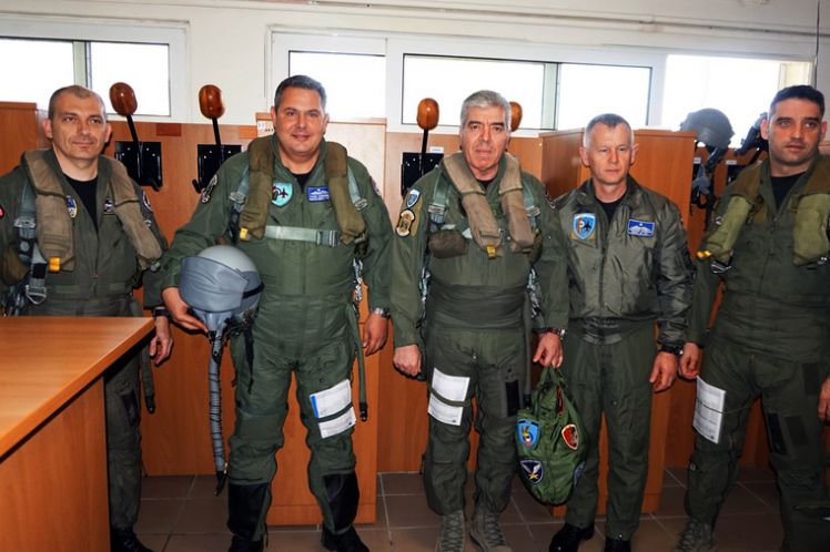 Λεφτά για εξοπλισμούς υπάρχουν: Σε συζητήσεις για φρέσκα αεροπλάνα από ΗΠΑ φαίνεται να βρίσκεται το Υπουργείο Άμυνας