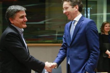 Υπέγραψαν «προσύμφωνο» μονομερούς δέσμευσης για 4ο Μνημόνιο