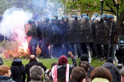 Διαμαρτυρίες και επεισόδια στο Παρίσι