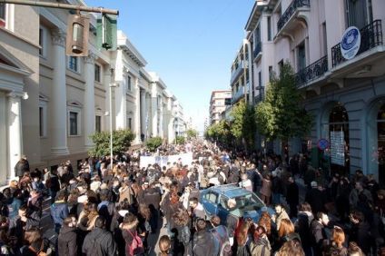 Διακόπηκε η δίκη Πελετίδη – Κύμα συμπαράστασης από πολίτες και…