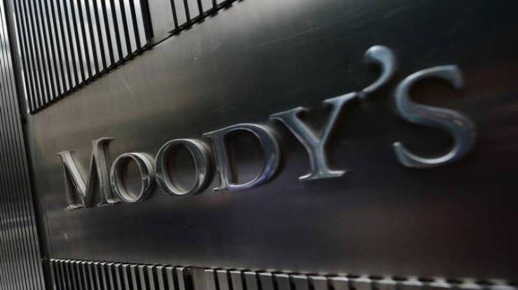 Moody’s: Αυξάνεται η πιθανότητα πρόωρων εκλογών στην Ελλάδα