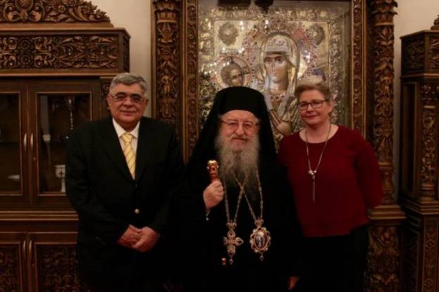Όλο χαμόγελα ο Άνθιμος ανάμεσα σε Μιχαλολιάκο και Ζαρούλια