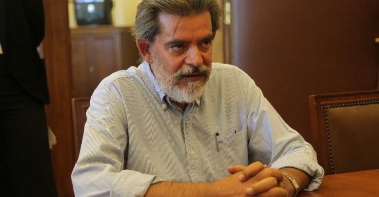 Στο βάθος του τούνελ εγκαίνια
